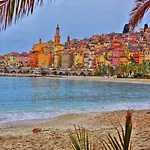 Апартаменти Lumineux Vue Et Jardin Exceptionnel 3 Etoiles Мантон