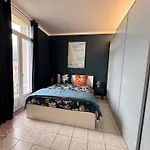 Lumineux Vue Et Jardin Exceptionnel 3 Etoiles Мантон