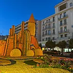 Апартаменти Lumineux Vue Et Jardin Exceptionnel 3 Etoiles Мантон