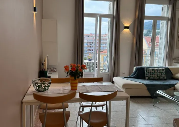 Lumineux Vue Et Jardin Exceptionnel 3 Etoiles Apartament