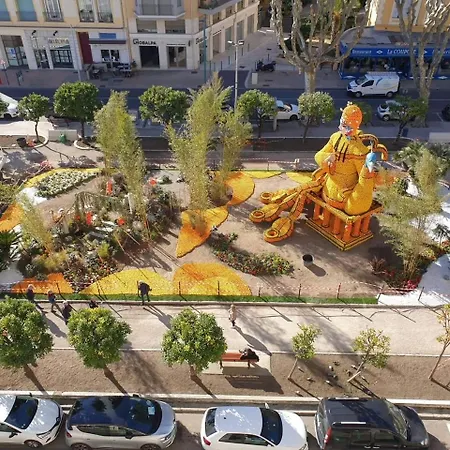 Vue Imprenable Et Jardin Bioves 52m2 Clim