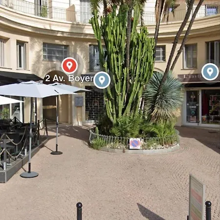 Superbe Classe Vue Et Jardin, Emplacement Exceptionnel, Climatise * Menton
