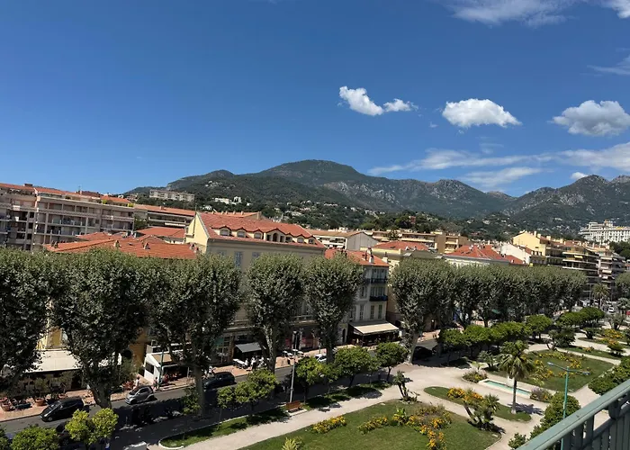 Lumineux Vue Et Jardin Exceptionnel 3 Etoiles Apartmán Menton